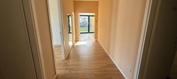 200m² Commercial property in Lugo, Italy No. 20460 22