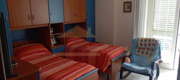 Квартира с 3 спальнями в Мелито ди Наполи, Италия № 101786 16