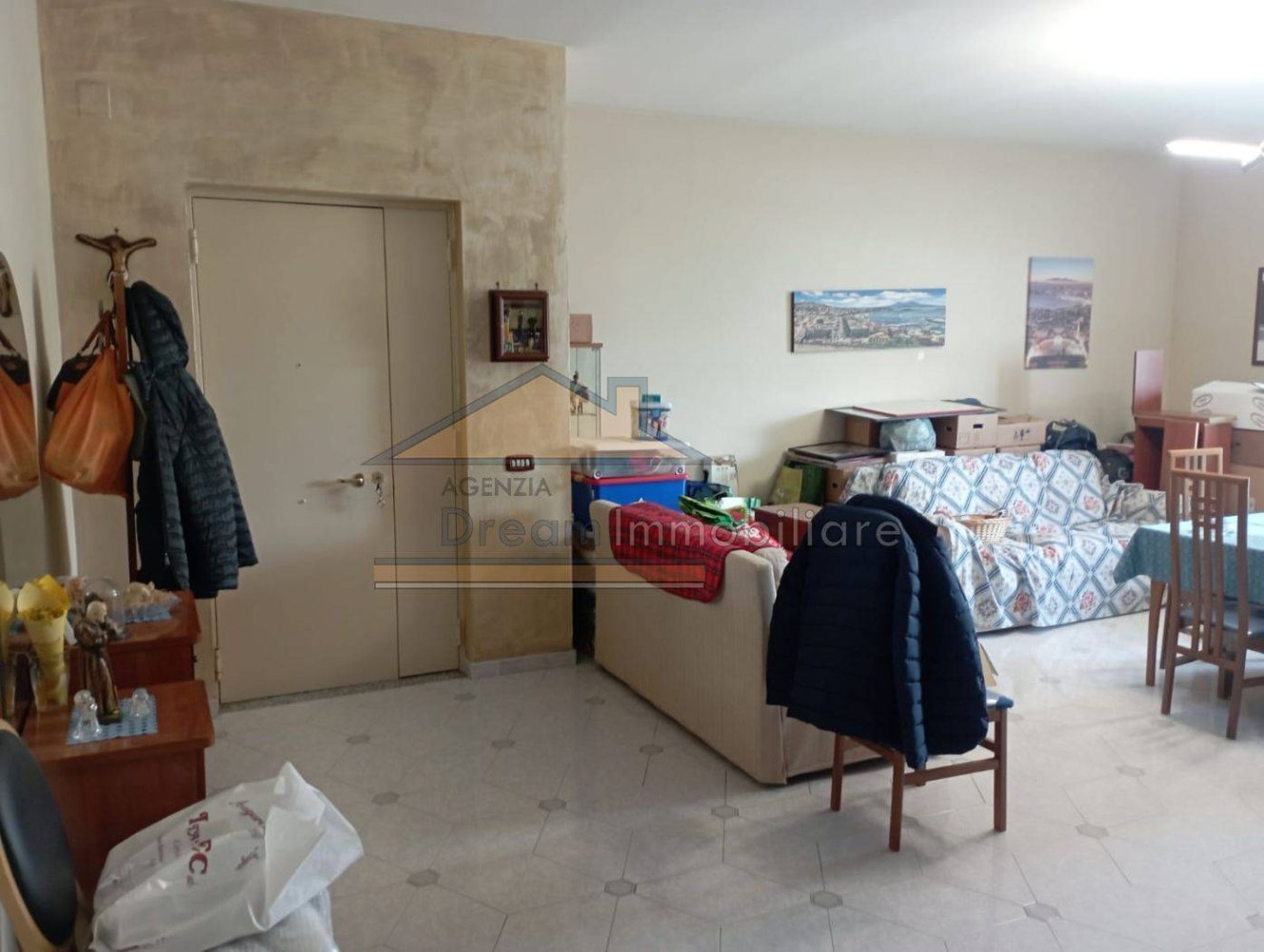 Квартира с 3 спальнями в Мелито ди Наполи, Италия № 101786