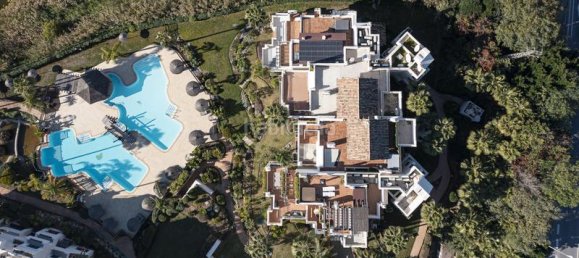 Penthouse T3 em Estepona, Spain N.º 137497 3