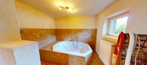 10-salle Bâtiment à Sudwestpfalz, Germany No. 195216 24