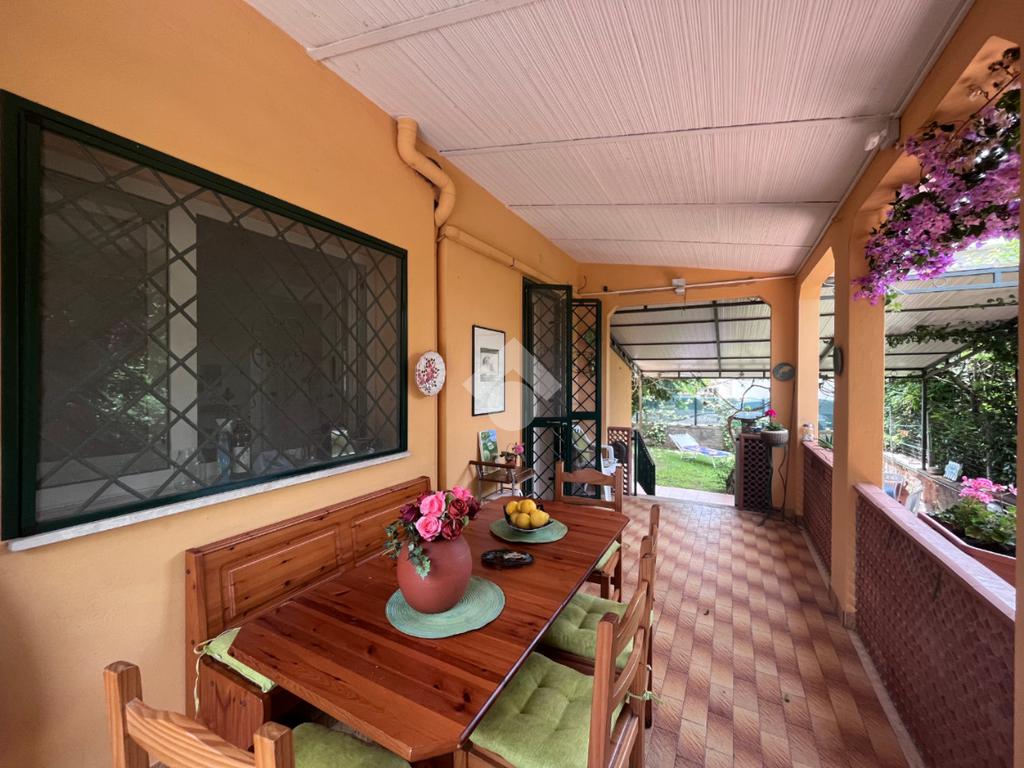 Вилла с 2 спальнями в Неттуно, Италия № 263325