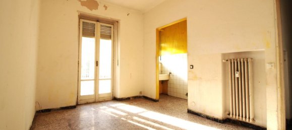 4 bedrooms Apartment in Turin, Italy No. 313296 22