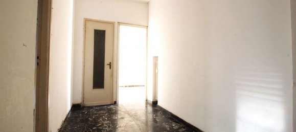 4 bedrooms Apartment in Turin, Italy No. 313296 16