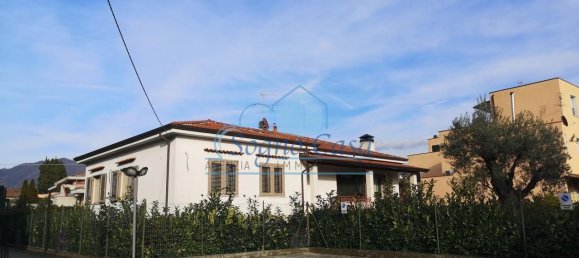 7 rooms Villa in Fosdinovo, Italy No. 125564 12