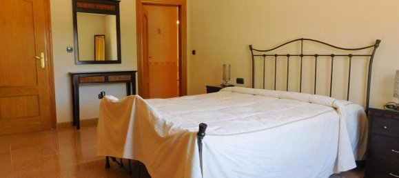 4 bedrooms Villa in Catral, Spain No. 13053 6