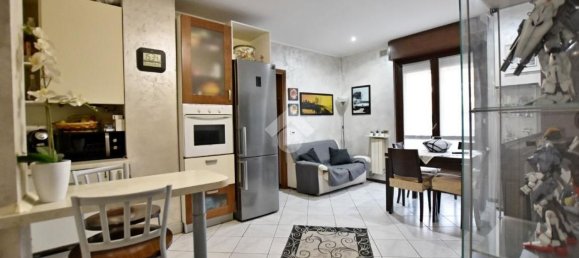 3 rooms Apartment in Liscate, Italy No. 331529 4