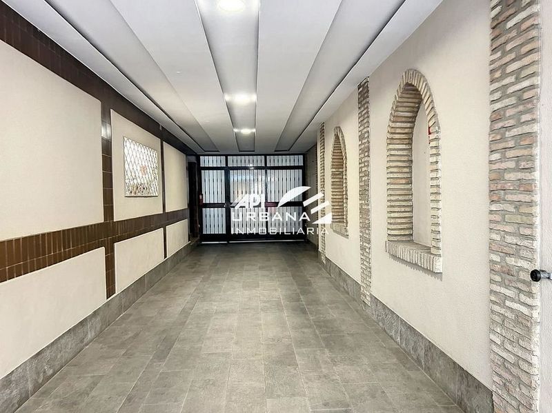Apartamento de 3 dormitorios en Córdoba, Spain No. 227379