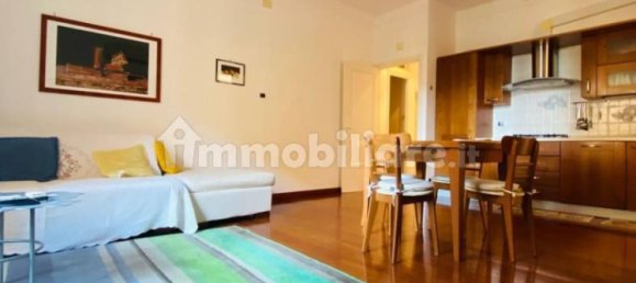 3 Schlafzimmer Wohnung in Genoa, Italy, Nr. 113038 9