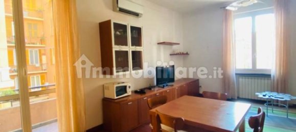 3 Schlafzimmer Wohnung in Genoa, Italy, Nr. 113038 46