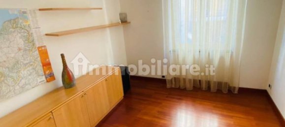 3 Schlafzimmer Wohnung in Genoa, Italy, Nr. 113038 18