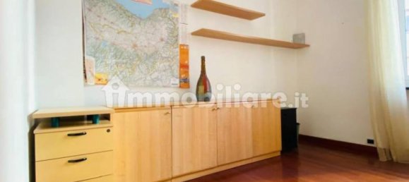 3 Schlafzimmer Wohnung in Genoa, Italy, Nr. 113038 16