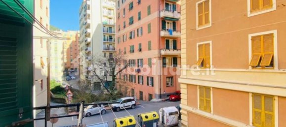 3 Schlafzimmer Wohnung in Genoa, Italy, Nr. 113038 33