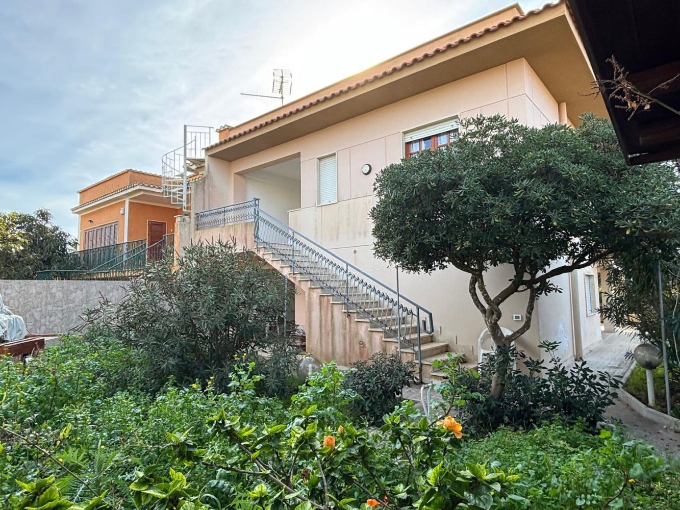 5 rooms Villa in Trapani, Italy No. 47665