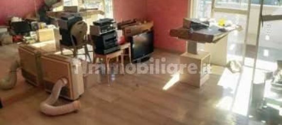 Apartamento de 4 dormitorios en Castellanza, Italy No. 258892 6