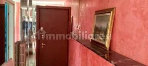 Apartamento de 4 dormitorios en Castellanza, Italy No. 258892 3