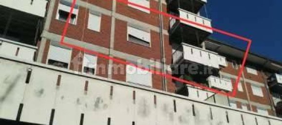 Apartamento de 4 dormitorios en Castellanza, Italy No. 258892 2
