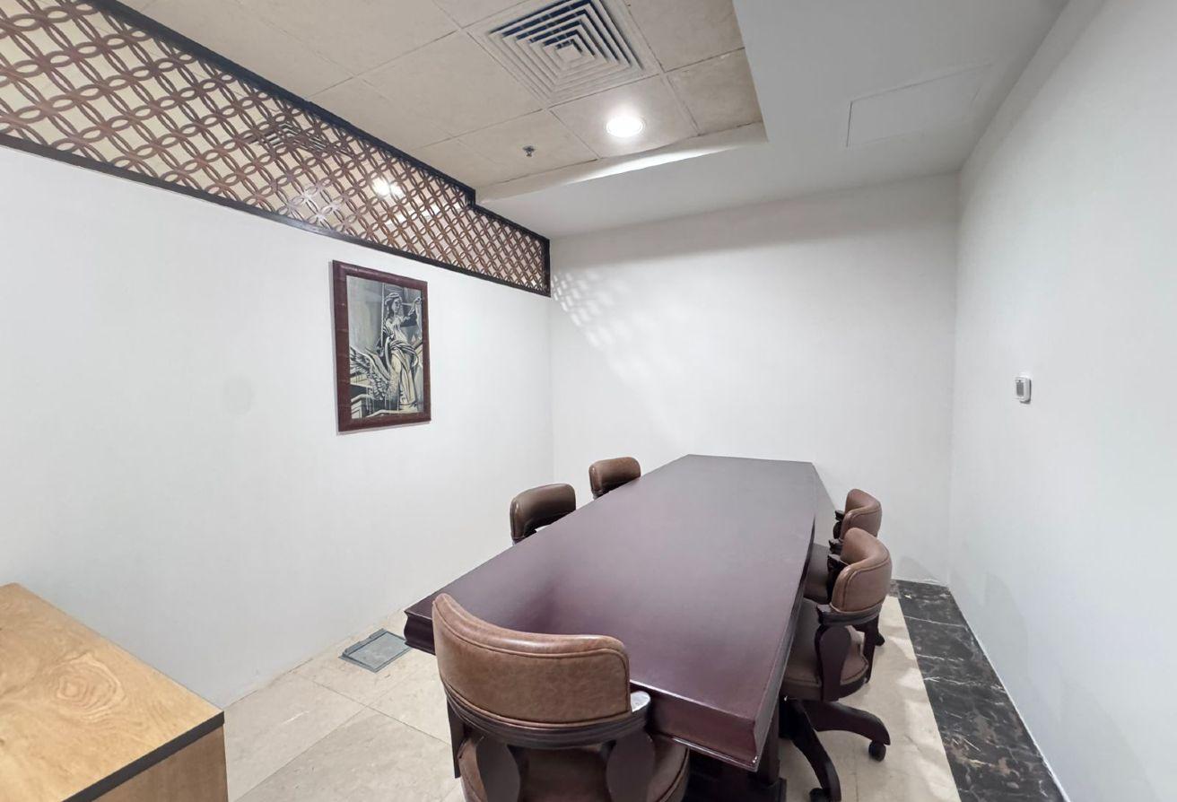 82m² Office in Business Bay, UAE No. 111678