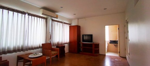 4 bedrooms Cafe / restaurant in Pattaya, Thailand No. 5468 3