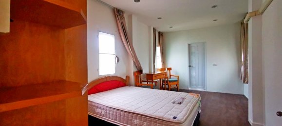 4 bedrooms Cafe / restaurant in Pattaya, Thailand No. 5468 19