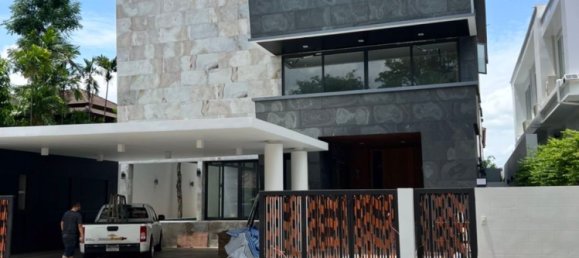 5 bedrooms House in Bang Sue, Thailand No. 4590 2