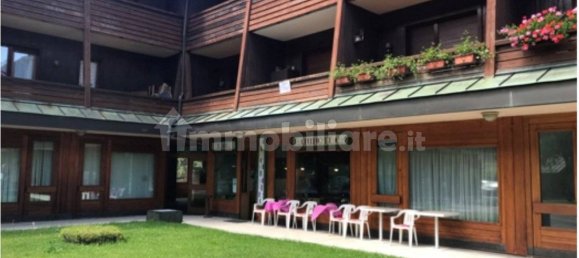 Gewerbliche Immobilie in Udine, Italy 431m², Nr. 296478 7