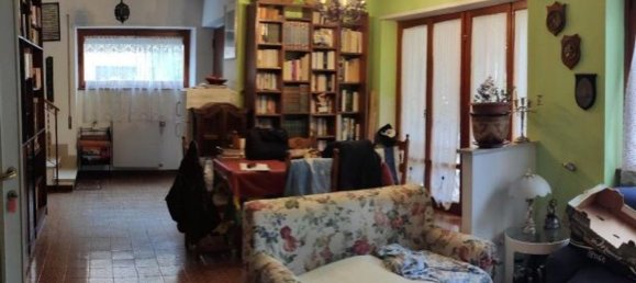 7 rooms House in Fiumicino, Italy No. 99232 6