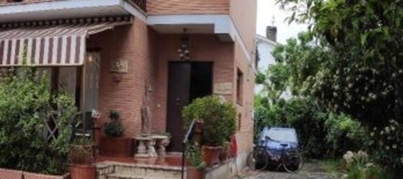 7 rooms House in Fiumicino, Italy No. 99232 2