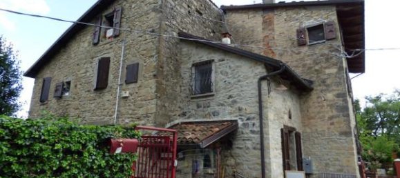 6 rooms House in Grizzana Morandi, Italy No. 82253 10