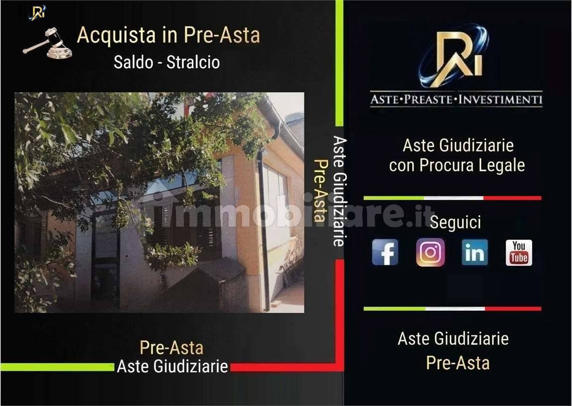 2 bedrooms Villa in Caltagirone, Italy No. 215771