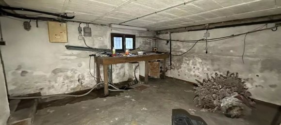 5 bedrooms House in Tremblay-en-France, France No. 164670 17