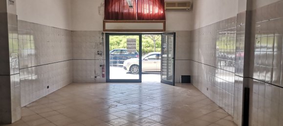 Gewerbliche Immobilie in Vallo della Lucania, Italy 90m², Nr. 120360 10