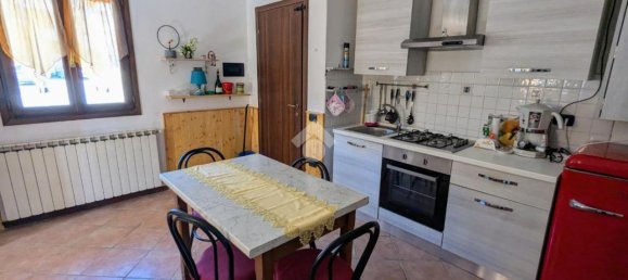 2 rooms Apartment in Costa Volpino, Italy No. 2940 9