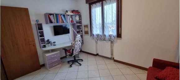 3 rooms Apartment in Goito, Italy No. 23218 26