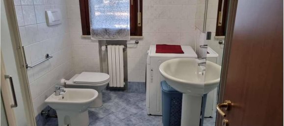 3 rooms Apartment in Goito, Italy No. 23218 31