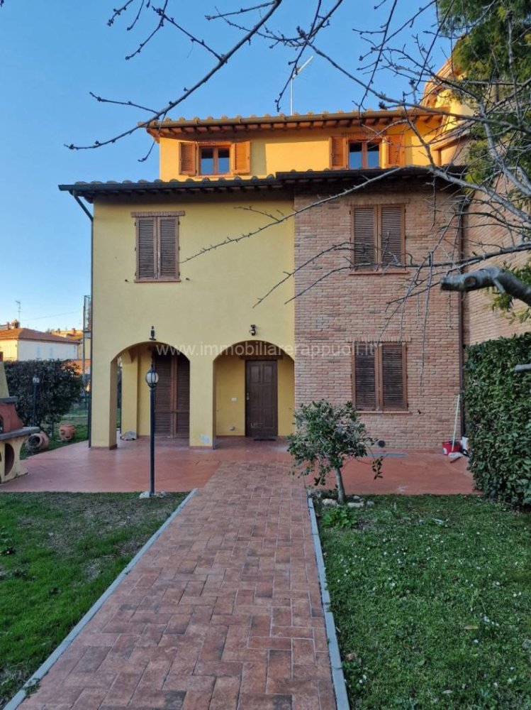 3 chambres Maison à Sinalunga, Italy No. 301015