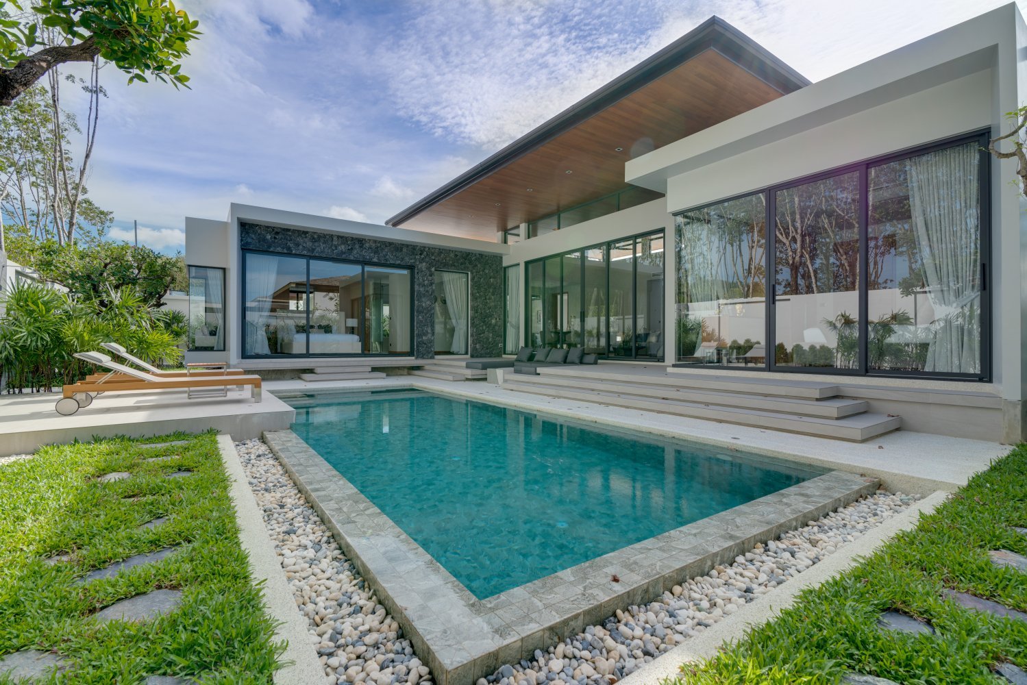 Moradia T3 em Bang Tao, Thailand N.º 81063