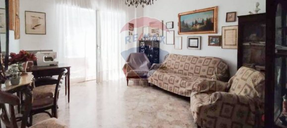 Квартира с 3 спальнями в Бари, Италия № 317328 5