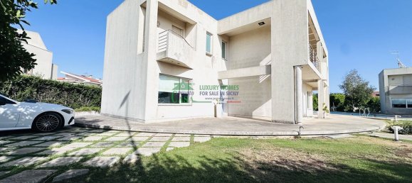 20 rooms Villa in Ragusa, Italy No. 294554 12