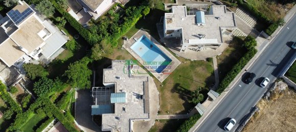 20 rooms Villa in Ragusa, Italy No. 294554 2