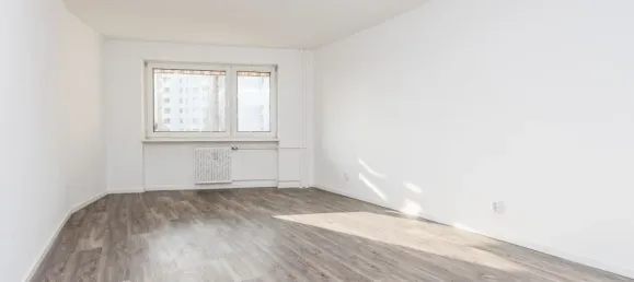 Квартира с 3 комнатами в Фалькенхагенер-Фельд, Германия № 97928 5