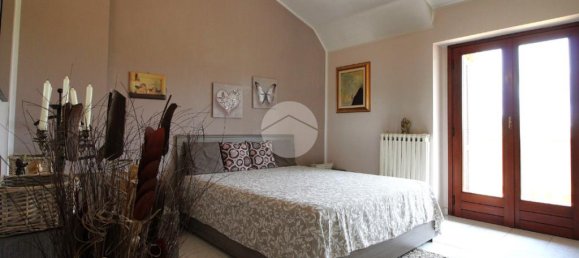 3 Schlafzimmer Wohnung in Brandizzo, Italy, Nr. 299983 19