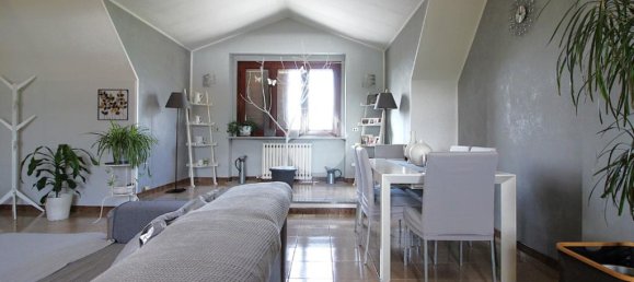 3 Schlafzimmer Wohnung in Brandizzo, Italy, Nr. 299983 4