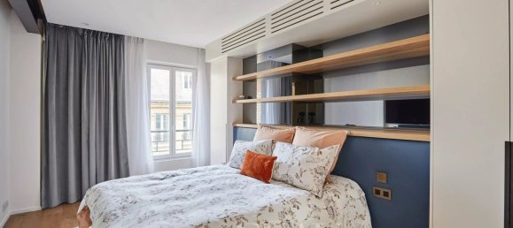 2 bedrooms Duplex in Paris, France No. 180108 12