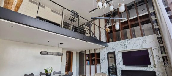 2 bedrooms Duplex in Paris, France No. 180108 15