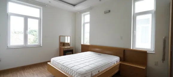 4 chambres villa à louer à Thu Duc, Ho Chi Minh, Vietnam № 75322 3