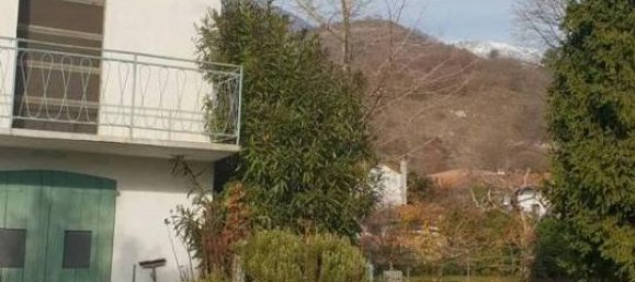 Вилла с 5 комнатами в Порденоне, Италия № 37333 17