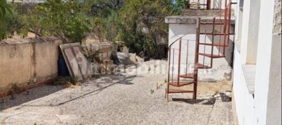 3 Schlafzimmer Villa in Valderice, Italy, Nr. 355348 13