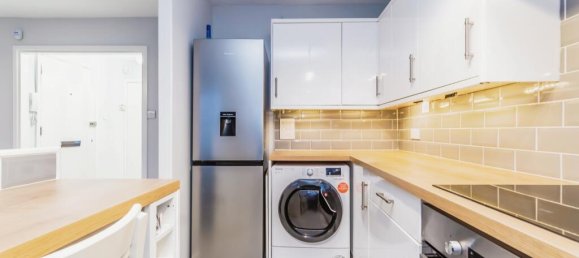 1 bedroom Apartment in Selsdon, United Kingdom No. 8128 5