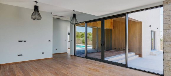 6 bedrooms Villa in Tivat, Montenegro No. 231 17